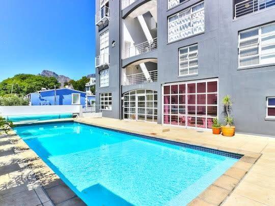 Apartment Trendy Point Retreat *