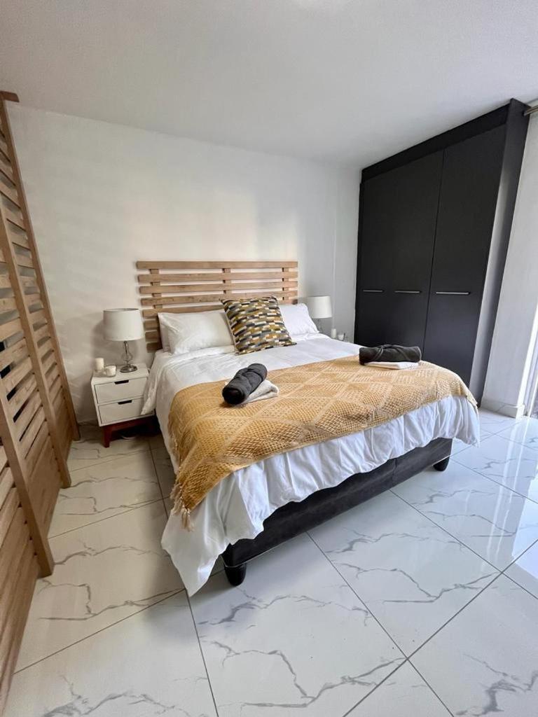 Trendy Point Retreat