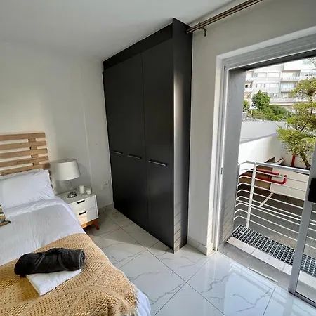 Trendy Green Point Retreat Cape Town Exterior photo